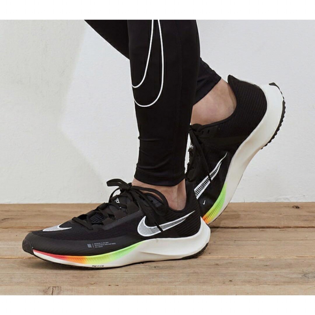 NIKE(ナイキ)の【新品】NIKE AIR ZOOM RIVAL FLY 3 27.5 スポーツ/アウトドアのランニング(シューズ)の商品写真