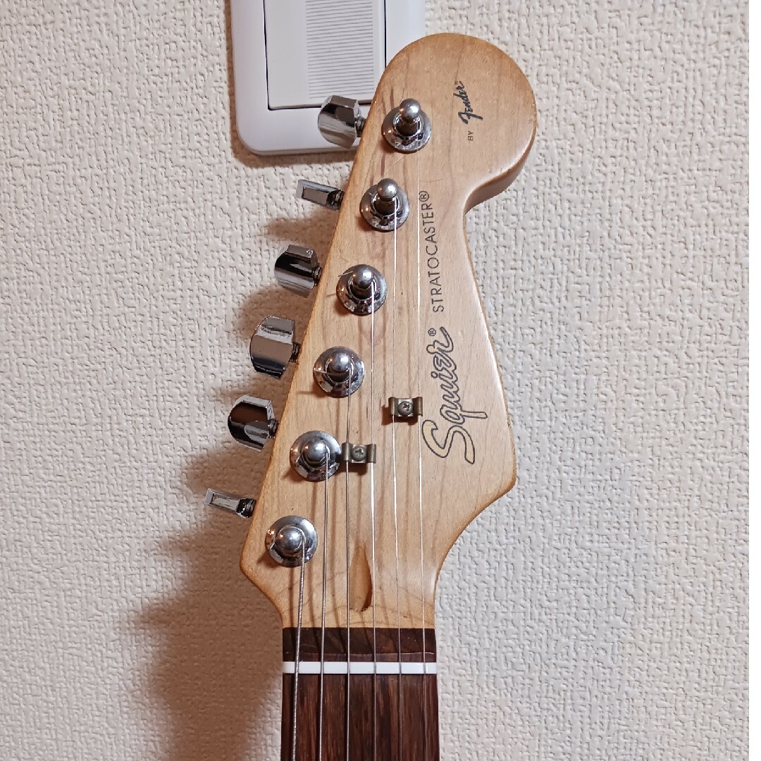 SQUIER(スクワイア)のSquier stratocaster by Fender スクワイヤー 楽器のギター(エレキギター)の商品写真