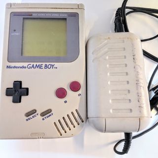 ゲームボーイ(ゲームボーイ)の任天堂 初代 ゲームボーイ GAMEBOY DMG-01 充電式アダプタ付き(携帯用ゲーム機本体)