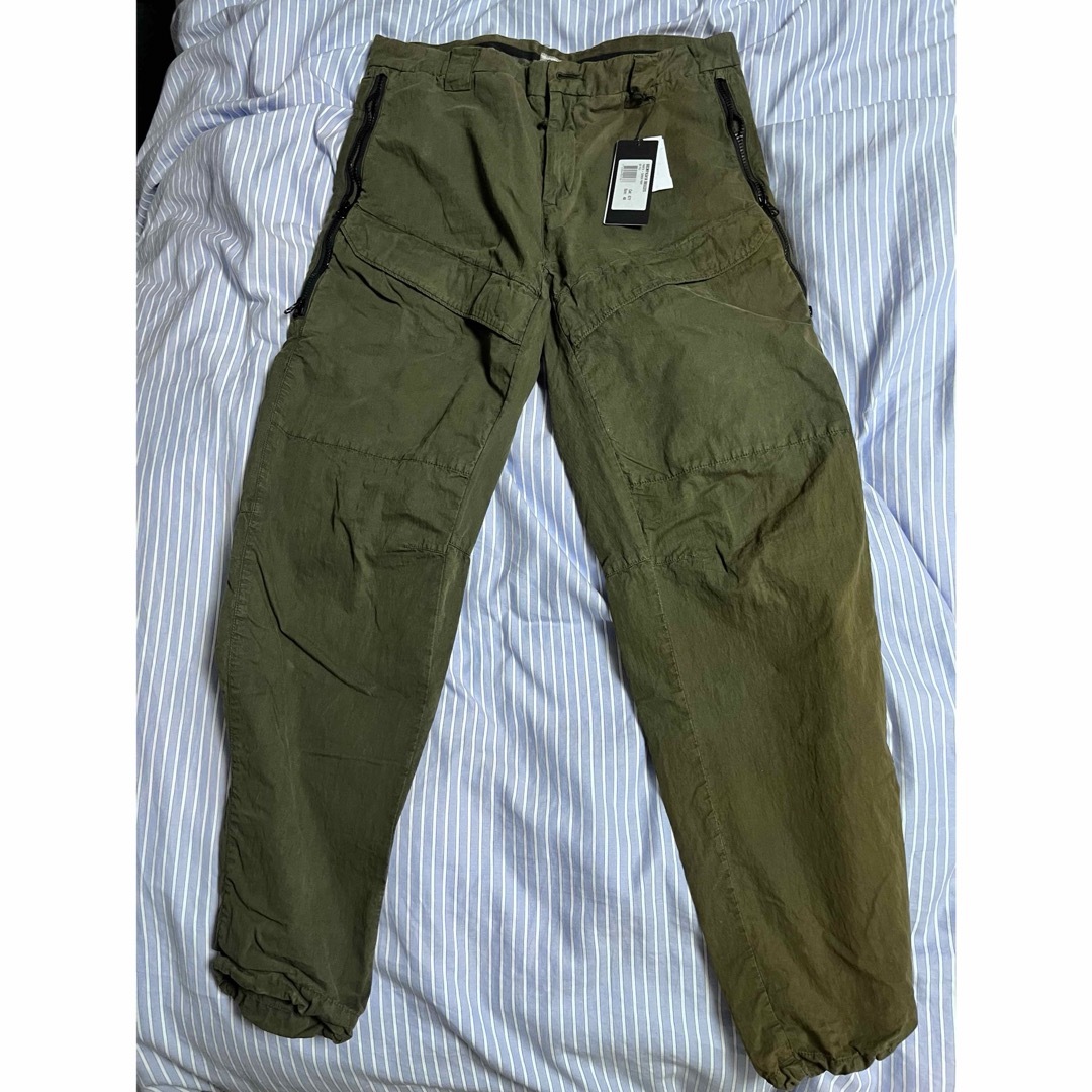 C.P. Company(シーピーカンパニー)のC.P.COMPANY CARGO PANTS 50FILI メンズのパンツ(ワークパンツ/カーゴパンツ)の商品写真