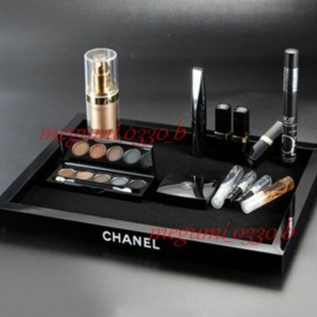 CHANEL(シャネル)の布トレー☆★シャネル ノベルティ アクセサリー コスメ トレー 非売品 入手困難 インテリア/住まい/日用品のインテリア小物(小物入れ)の商品写真