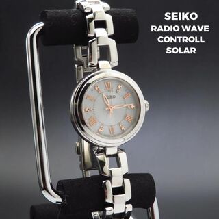 セイコー(SEIKO)のSEIKO 電波ソーラー腕時計 可愛いラメ文字盤 シルバー(腕時計)