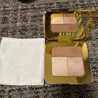 トムフォードビューティ(TOM FORD BEAUTY)のソレイユ コントューリングコンパクト フェースパウダー(フェイスパウダー)