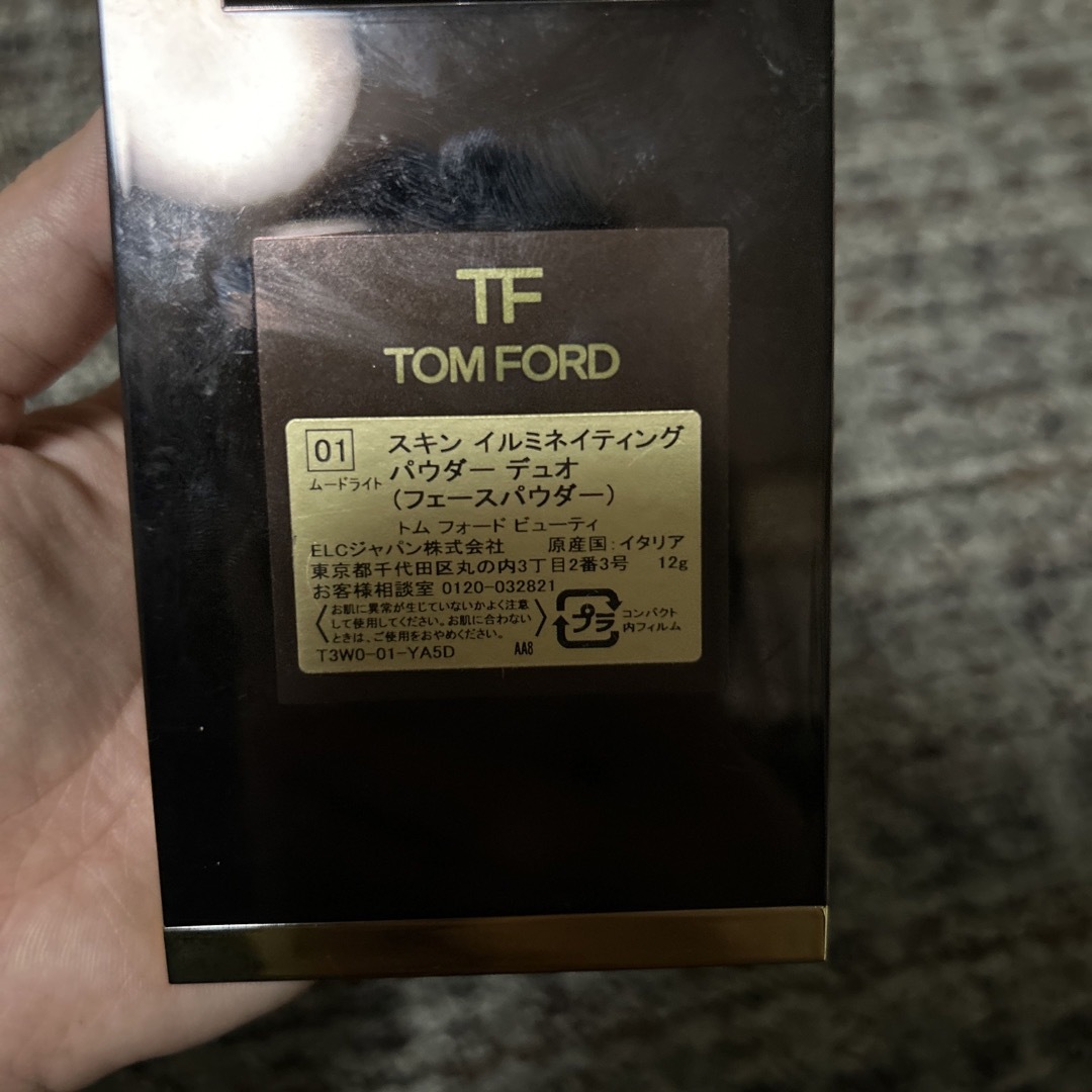 TOM FORD BEAUTY(トムフォードビューティ)のトムフォード スキンイルミネイティングパウダーデュオ 01 ムードライト コスメ/美容のベースメイク/化粧品(フェイスパウダー)の商品写真