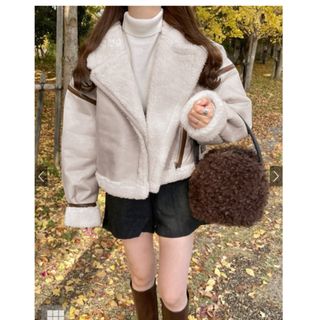celine - ✨美品✨ セリーヌ ムートンジャケット 裏ボア ブラック M の celine - ✨美品✨ セリーヌ ムートンジャケット 裏ボア ブラック M の
