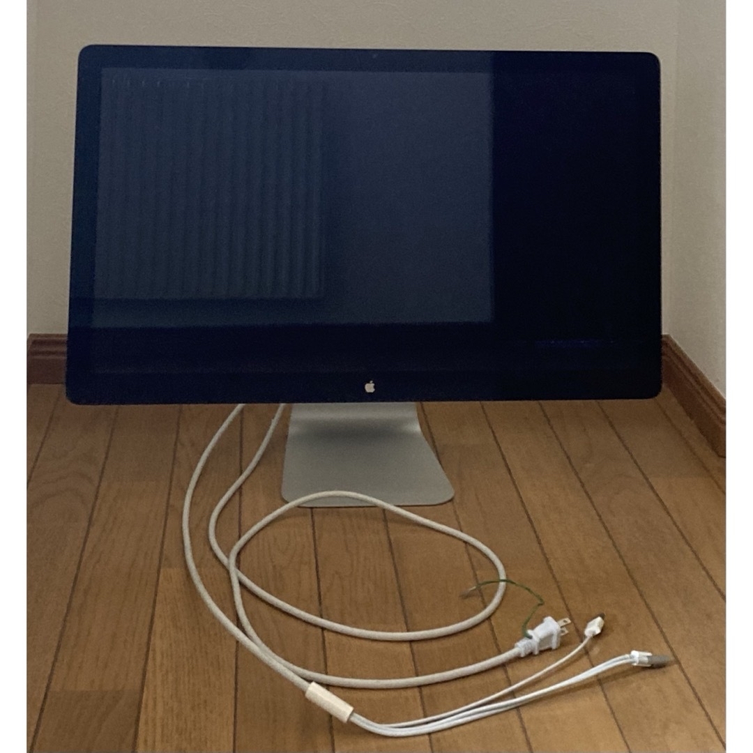 Apple(アップル)のApple LED cinema display 27 inch A1316純正 スマホ/家電/カメラのPC/タブレット(ディスプレイ)の商品写真