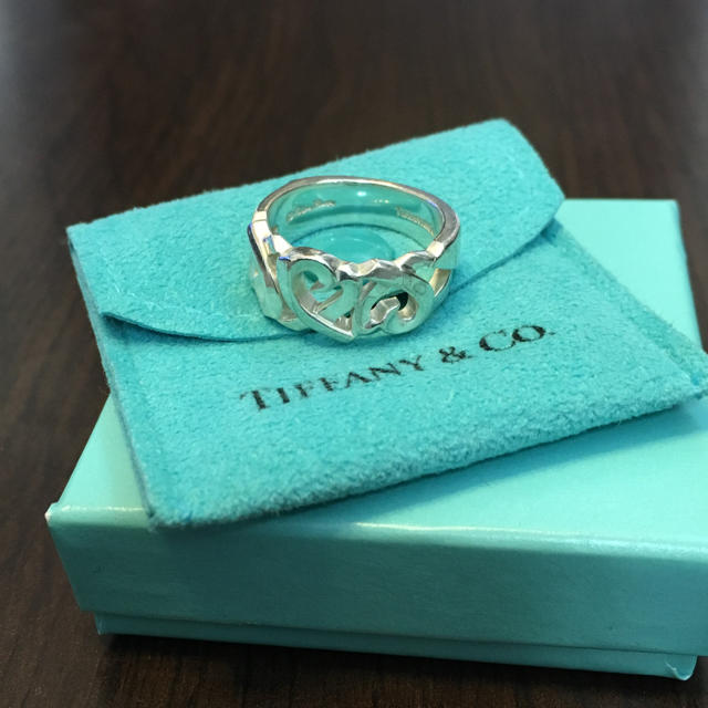 Tiffany & Co.(ティファニー)のティファニー ラビングハート レディースのアクセサリー(リング(指輪))の商品写真