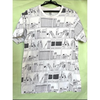 グラニフ(Design Tshirts Store graniph)のグラニフ  本棚　Tシャツ M(Tシャツ/カットソー(半袖/袖なし))