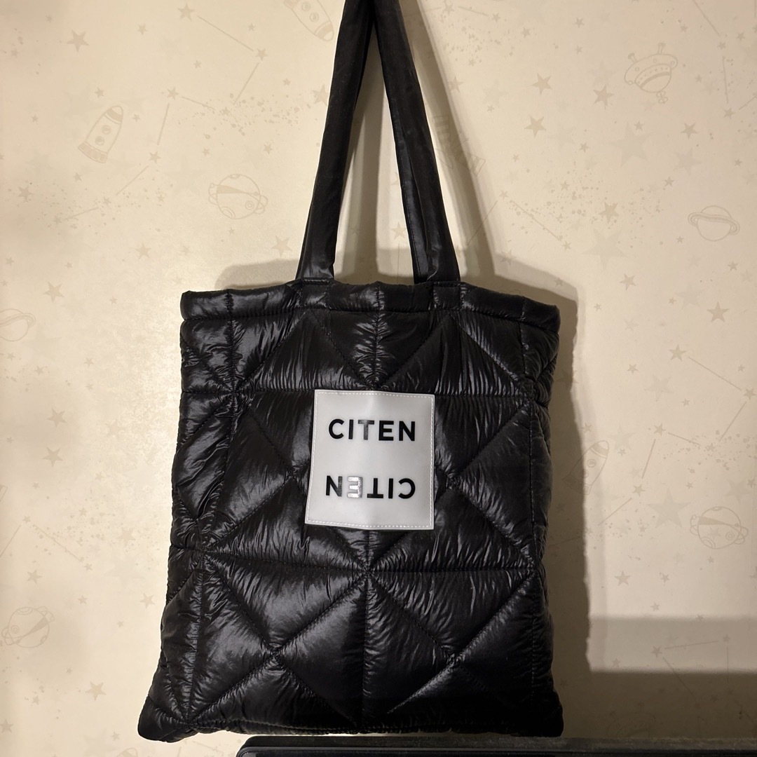 UNITED ARROWS(ユナイテッドアローズ)のCITEN パデッド トートバッグ  レディースのバッグ(トートバッグ)の商品写真
