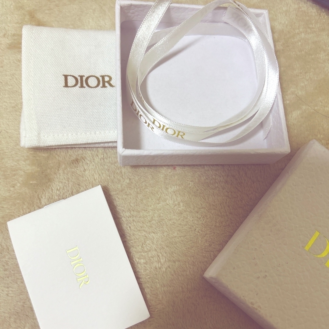 Dior(ディオール)の【限界値下げ！】☆新品未使用☆Dior ブレスレット(シルバー) レディース レディースのアクセサリー(ブレスレット/バングル)の商品写真