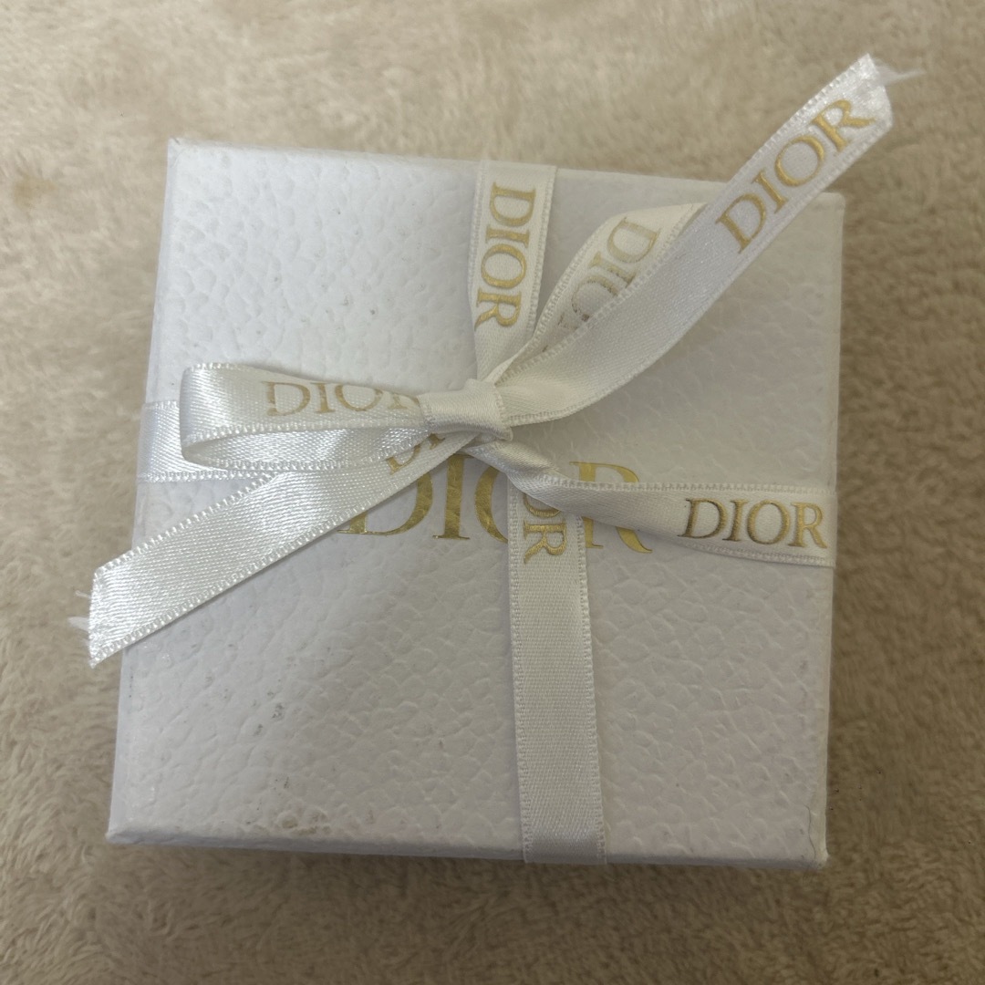 Dior(ディオール)の【限界値下げ！】☆新品未使用☆Dior ブレスレット(シルバー) レディース レディースのアクセサリー(ブレスレット/バングル)の商品写真