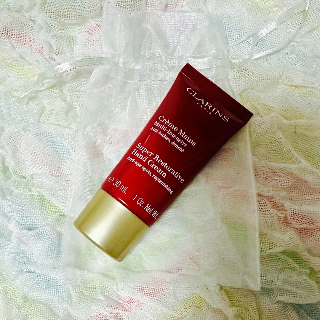 CLARINS(クラランス)のクラランス スープラ ハンドクリーム 30ｍL 新品未開封 コスメ/美容のボディケア(ハンドクリーム)の商品写真