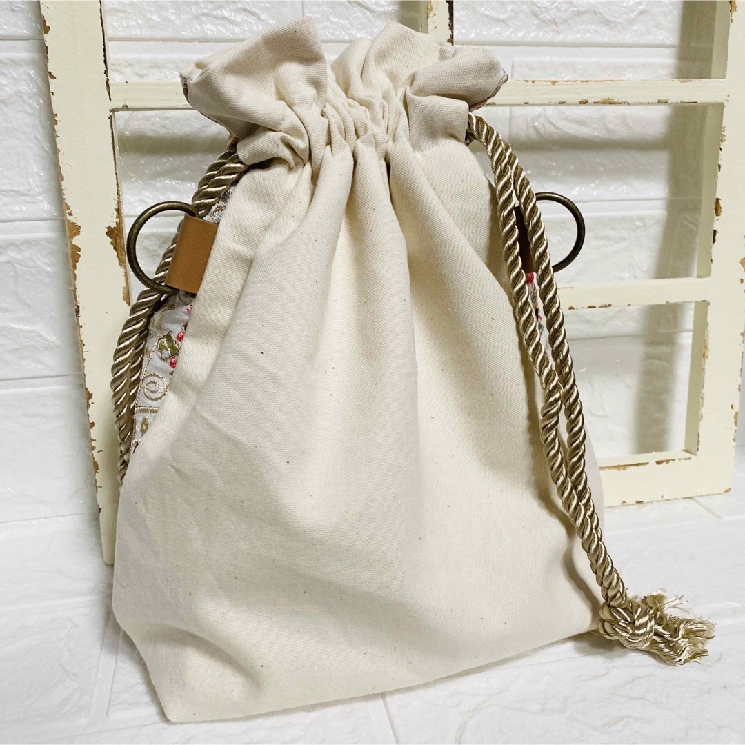 希少生地 インド刺繍生地巾着バッグ ミニバッグ ハンドメイド 希少生地 インド刺繍生地巾着バッグ ミニバッグ ハンドメイド