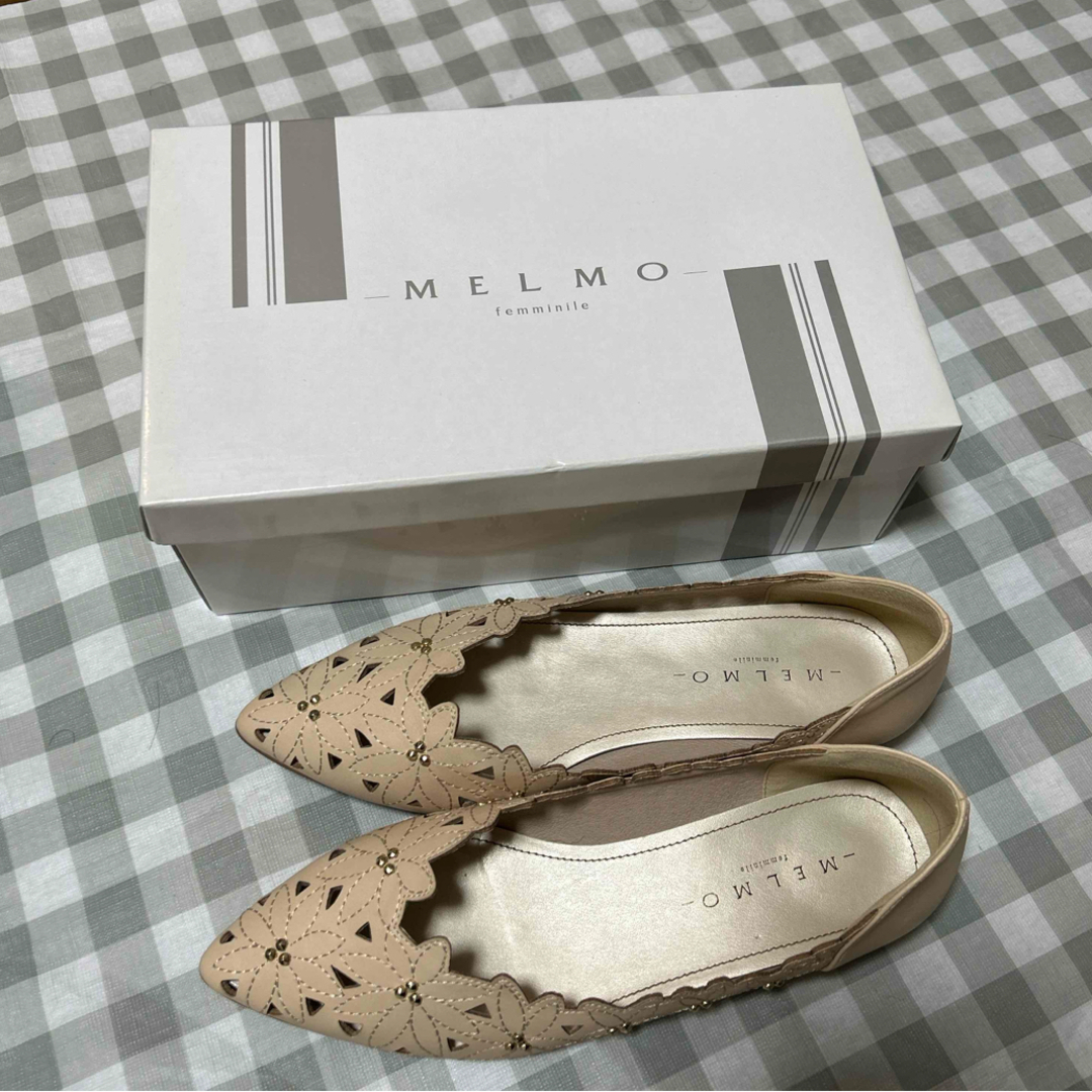 MELMO(メルモ)のメルモ　花柄　パンプス レディースの靴/シューズ(ハイヒール/パンプス)の商品写真