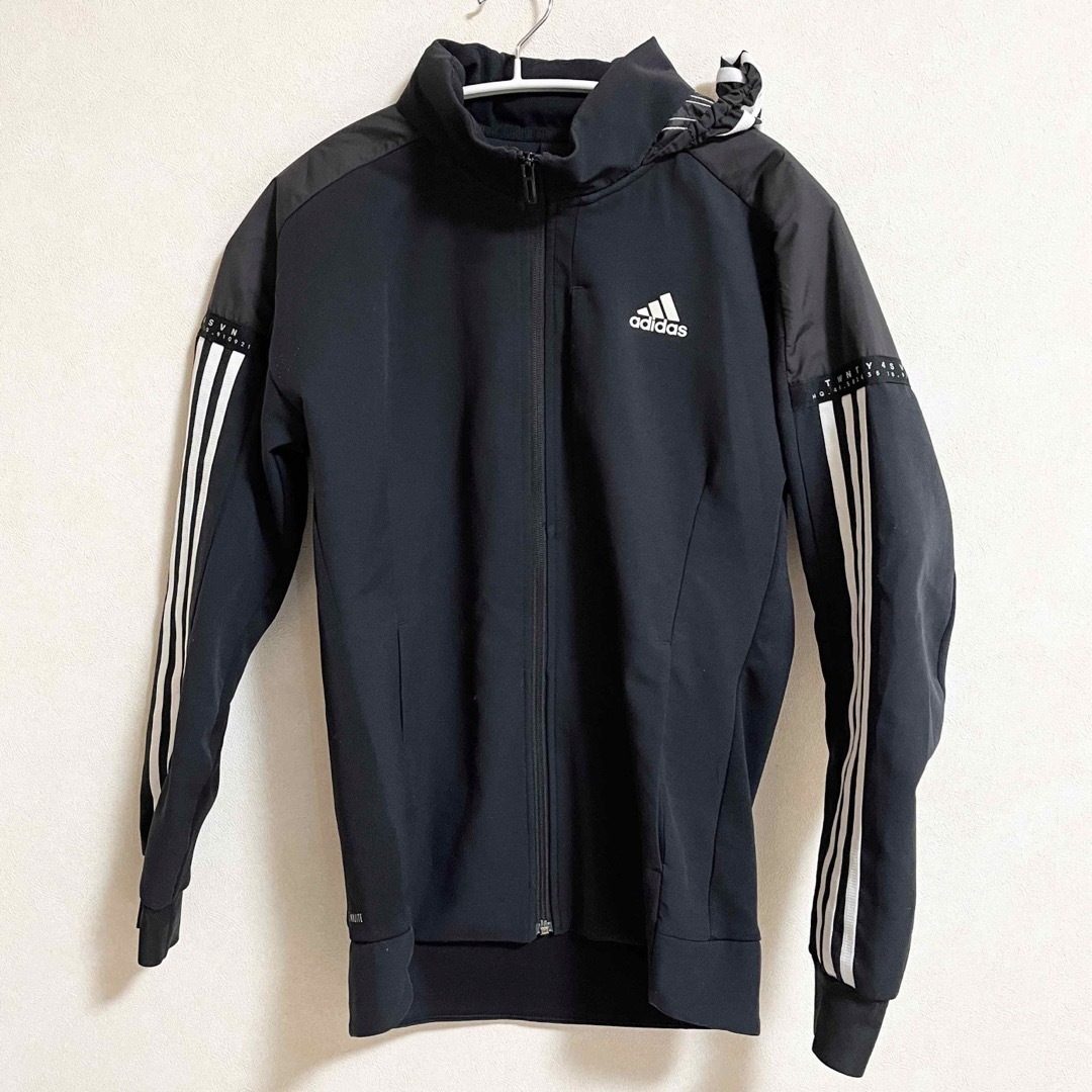 adidas(アディダス)のadidas アディダス　ジャケット　Mサイズ メンズのジャケット/アウター(ナイロンジャケット)の商品写真