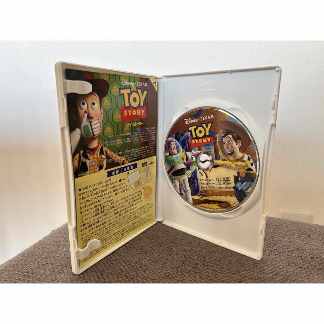 Disney(ディズニー)の【中古】トイ・ストーリー DVD エンタメ/ホビーのDVD/ブルーレイ(舞台/ミュージカル)の商品写真