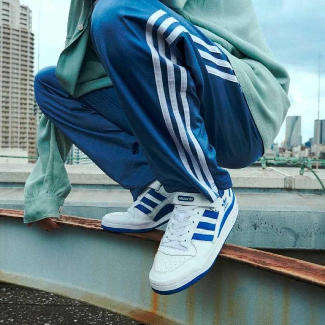 adidas FORUM LOW フォーラムロー 0309 メンズの靴/シューズ(スニーカー)の商品写真