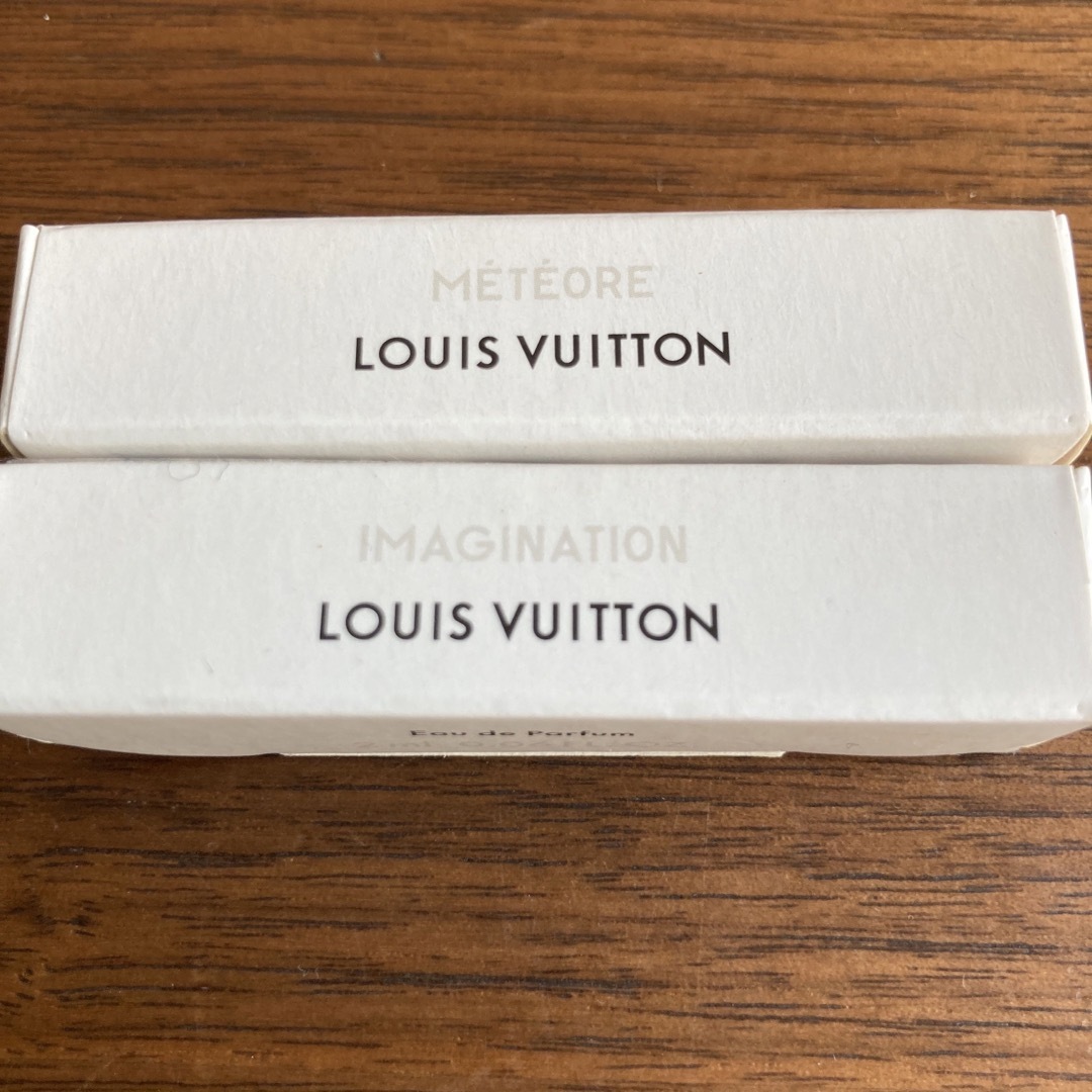 LOUIS VUITTON(ルイヴィトン)の⭐︎新品⭐︎ルイヴィトン香水サンプル コスメ/美容のキット/セット(サンプル/トライアルキット)の商品写真