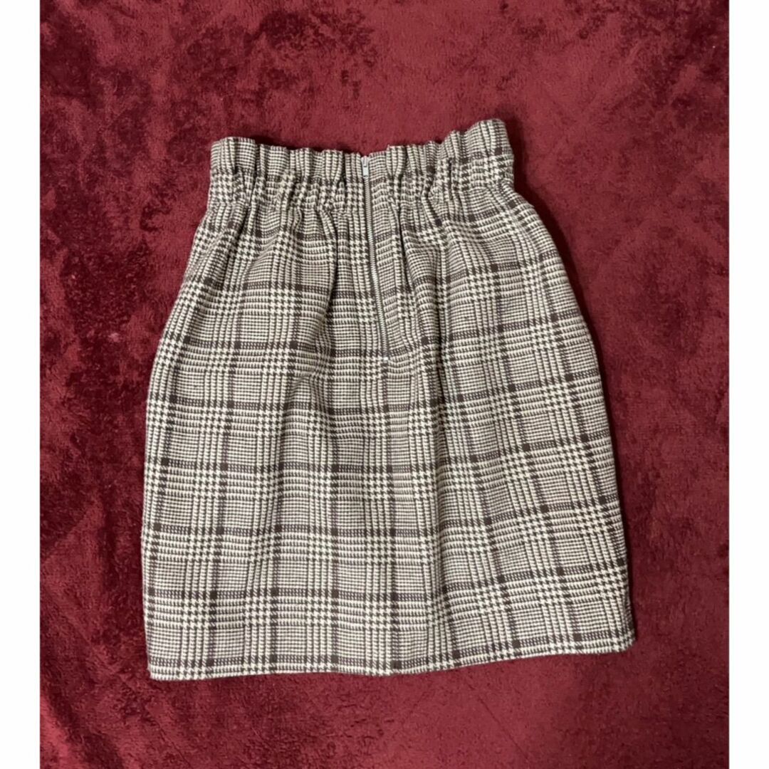 CECIL McBEE(セシルマクビー)のCECIL McBEE*コクーンチェックスカート*ブラウン レディースのスカート(ミニスカート)の商品写真