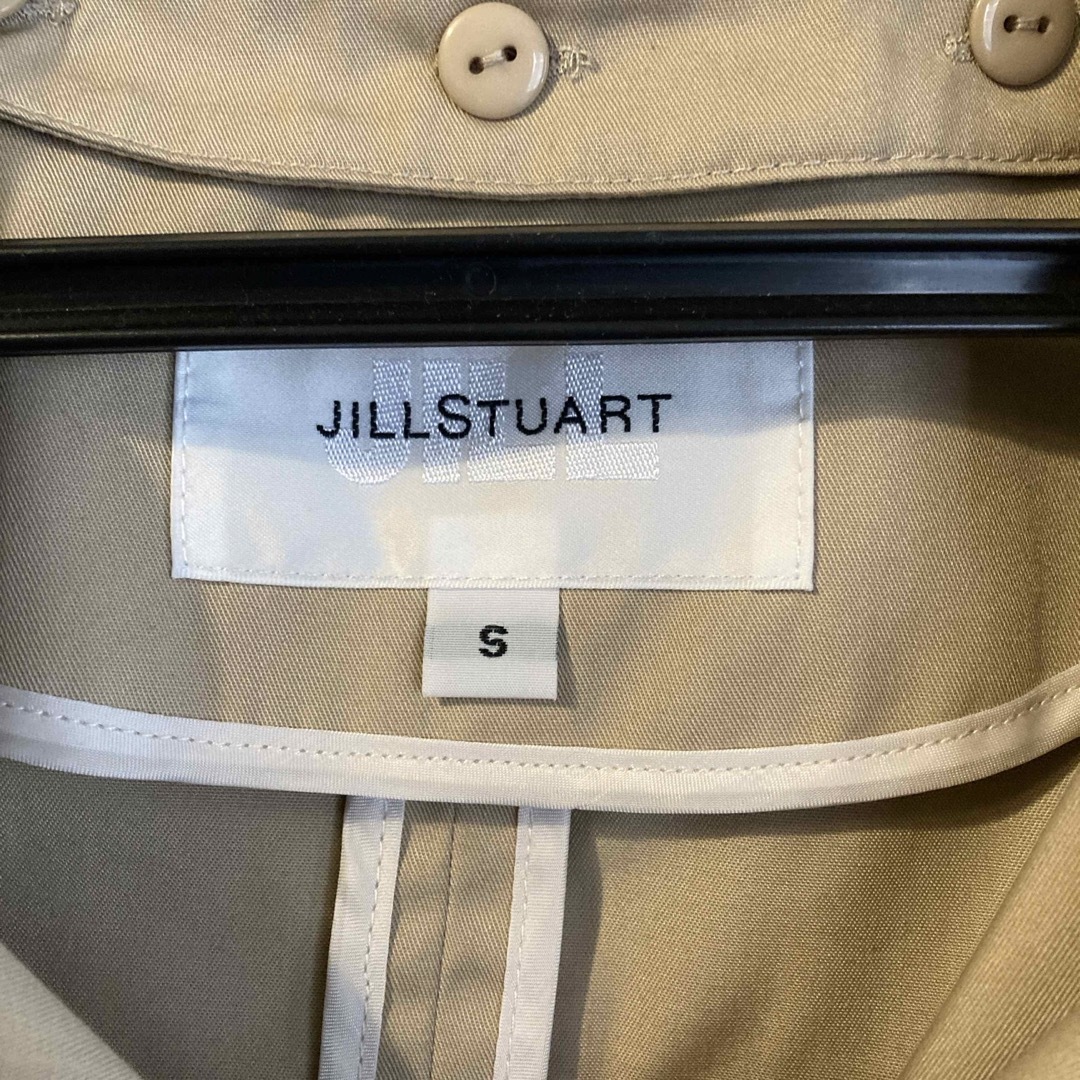 JILLSTUART(ジルスチュアート)のジルスチュアートスプリングコートフード付き レディースのジャケット/アウター(スプリングコート)の商品写真