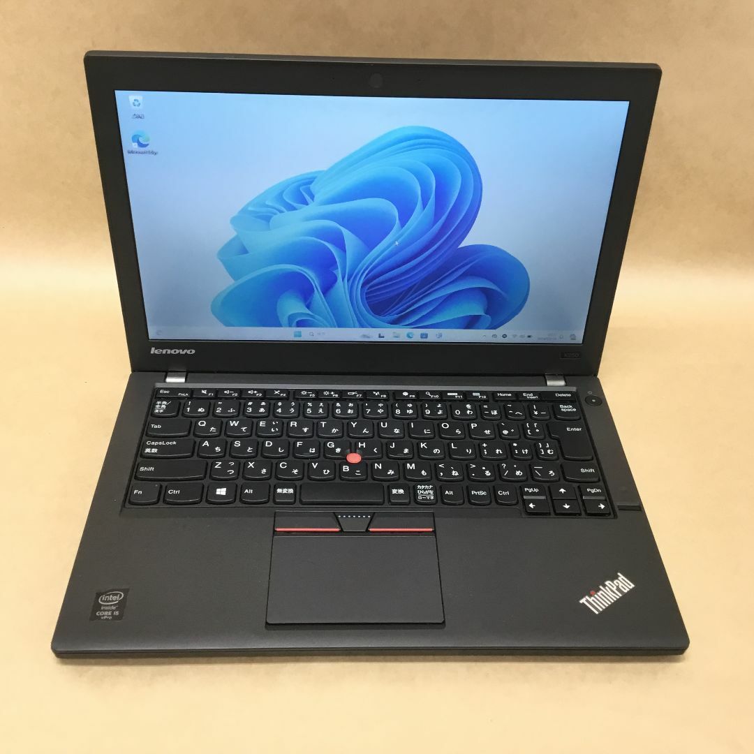 Lenovo(レノボ)のLENOVO ノートパソコン 20CL-A1CWJP CI5(5300U)-2.3GHZ 4GB SSD128GB 12.5インチ WIN11P Wifi BLUETOOTH スマホ/家電/カメラのPC/タブレット(ノートPC)の商品写真