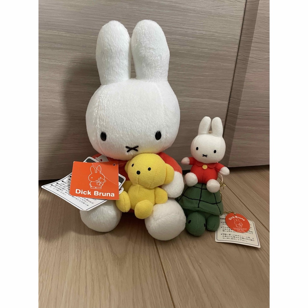 miffy(ミッフィー)のミッフィー セキグチ ぬいぐるみ セット エンタメ/ホビーのおもちゃ/ぬいぐるみ(ぬいぐるみ)の商品写真