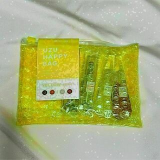 UZU HAPPYBAG 化粧品 リップ グロス　在庫限り(リップグロス)