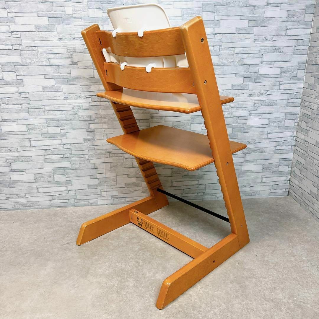 Stokke(ストッケ)のストッケ トリップトラップ チェリー ベビーチェア 木製 北欧 ハイチェア 絶版 キッズ/ベビー/マタニティの寝具/家具(その他)の商品写真