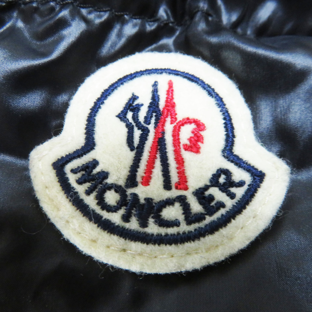 MONCLER(モンクレール)の美品◎MONCLER モンクレール 2022年製 CAMBALES ロゴワッペン・フード付き ロングダウンコート ブラック 2 正規品 レディース レディースのジャケット/アウター(ダウンコート)の商品写真