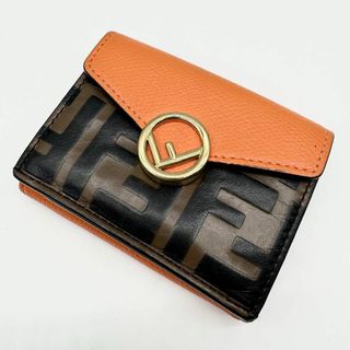 FENDI - 【美品✨】フェンディ 二つ折り財布　エフイズ　ズッカ柄　オレンジ エンボス