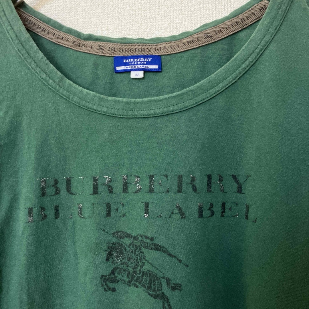 BURBERRY BLUE LABEL(バーバリーブルーレーベル)のBURBERRY BLUE LABEL  Tシャツ　カットソー　緑　サイズ38 レディースのトップス(Tシャツ(半袖/袖なし))の商品写真