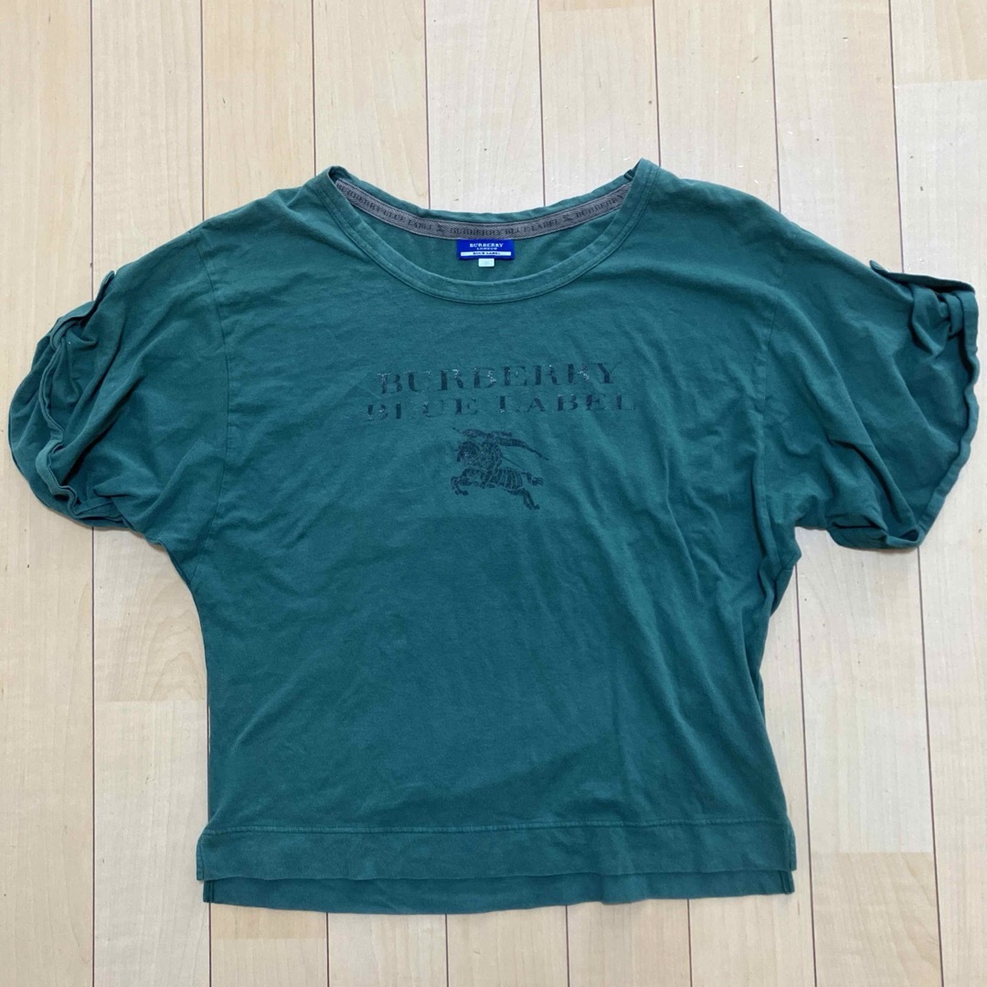 BURBERRY BLUE LABEL(バーバリーブルーレーベル)のBURBERRY BLUE LABEL  Tシャツ　カットソー　緑　サイズ38 レディースのトップス(Tシャツ(半袖/袖なし))の商品写真