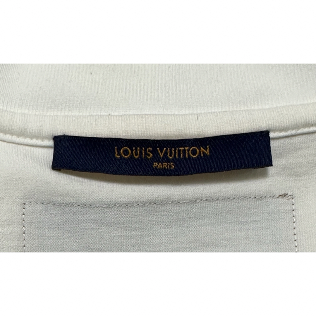 LOUIS VUITTON(ルイヴィトン)のLOUIS VUITTON エンボス LV Tシャツ モノグラム ルイヴィトン メンズのトップス(Tシャツ/カットソー(半袖/袖なし))の商品写真