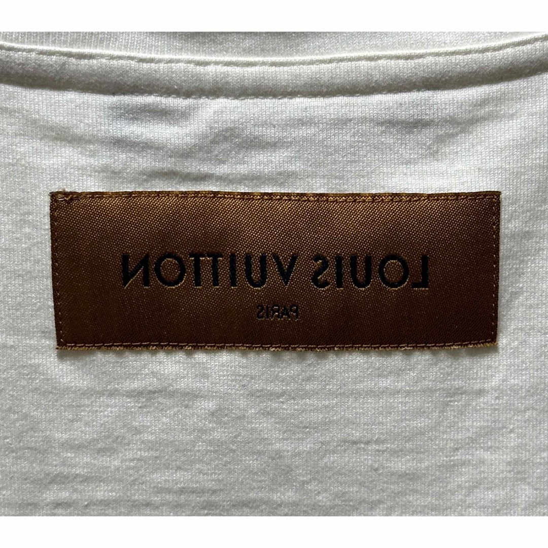 LOUIS VUITTON(ルイヴィトン)のLOUIS VUITTON エンボス LV Tシャツ モノグラム ルイヴィトン メンズのトップス(Tシャツ/カットソー(半袖/袖なし))の商品写真