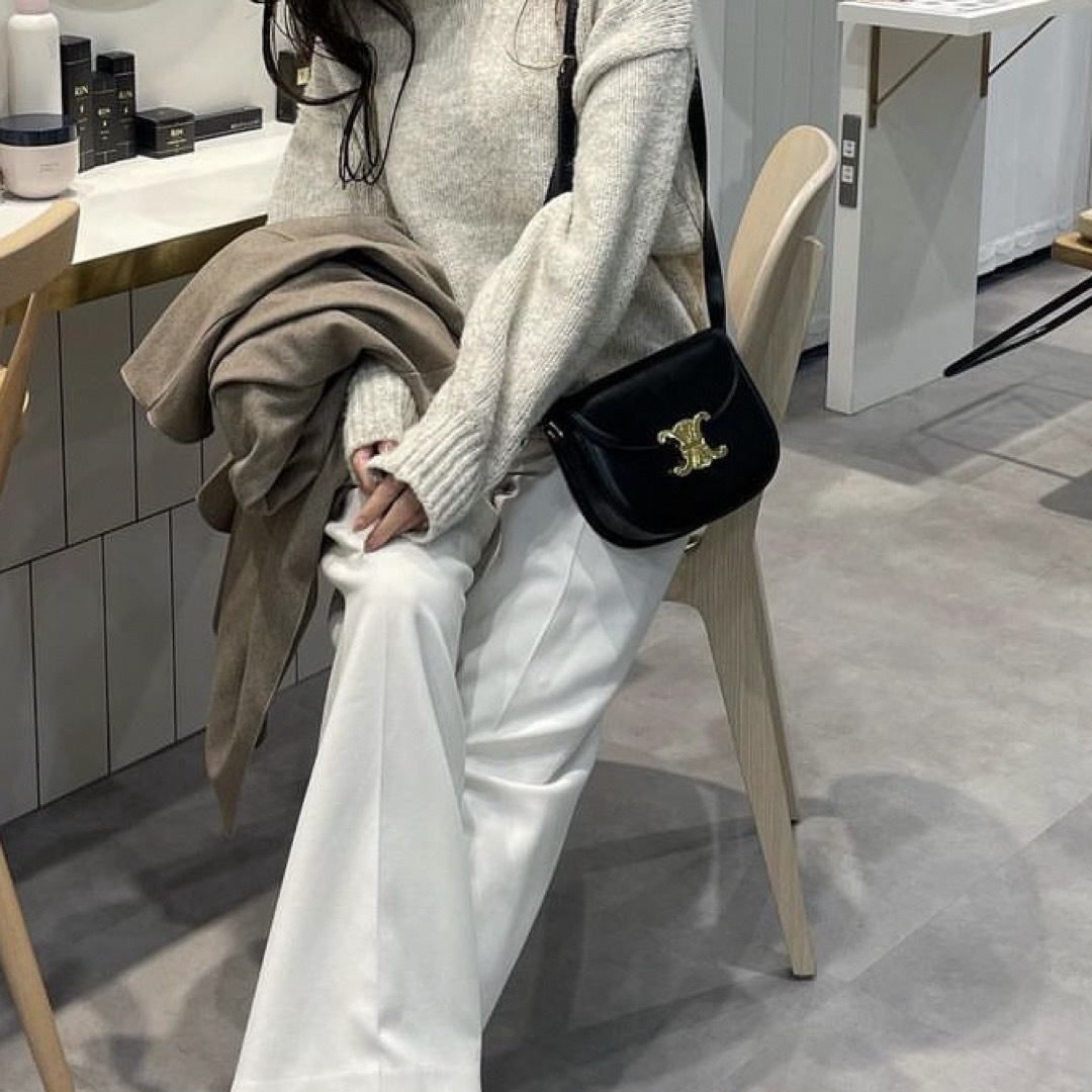 CELINE - セリーヌ トリオンフ ブザスクレア トリオンフ CELINE - セリーヌ トリオンフ ブザスクレア トリオンフ