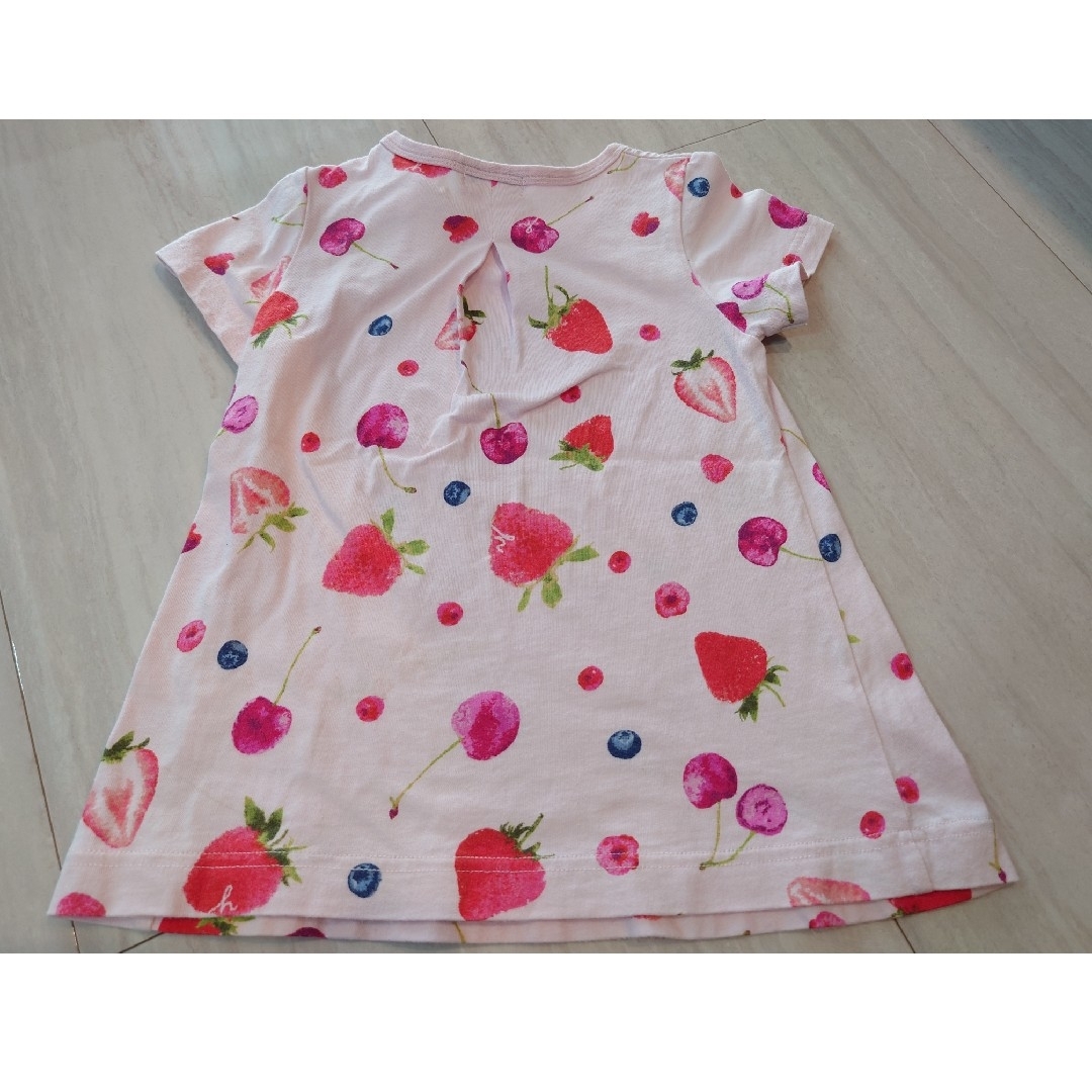 hakka kids(ハッカキッズ)のhakka kids　100cm フルーツ柄半袖 キッズ/ベビー/マタニティのキッズ服女の子用(90cm~)(Tシャツ/カットソー)の商品写真