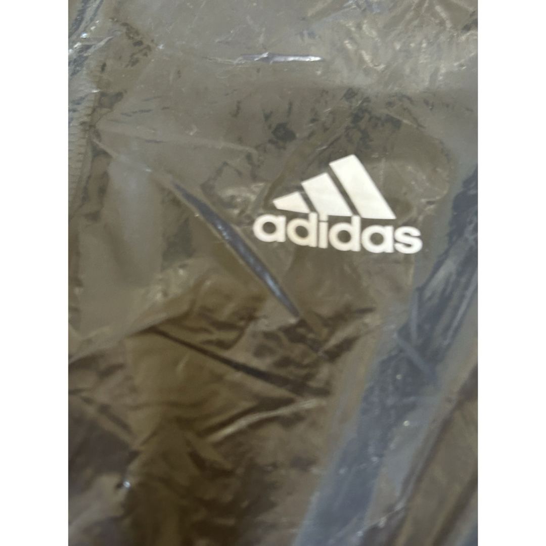 adidas(アディダス)の新品　アディダス　ジャンパー　定価12000円税別 レディースのジャケット/アウター(ブルゾン)の商品写真