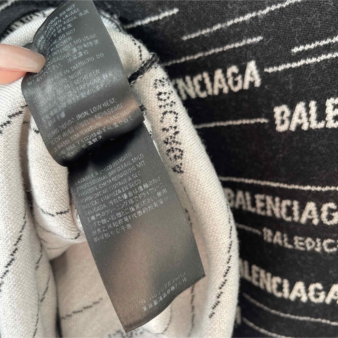 Balenciaga(バレンシアガ)のバレンシアガ　メンズ　ニット メンズのトップス(ニット/セーター)の商品写真