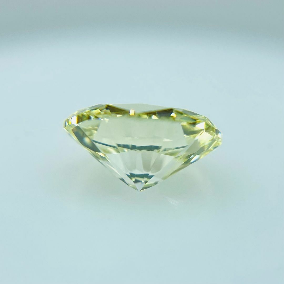 FANCY LIGHT YELLOW 0.920ct OV/RT2647/CGL レディースのアクセサリー(その他)の商品写真