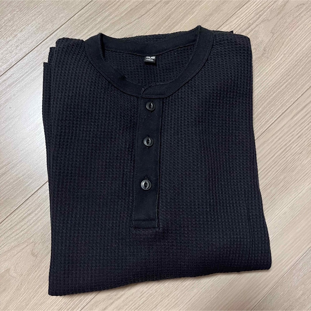 UNIQLO(ユニクロ)のユニクロ ワッフルヘンリーネックT（長袖） メンズのトップス(Tシャツ/カットソー(七分/長袖))の商品写真