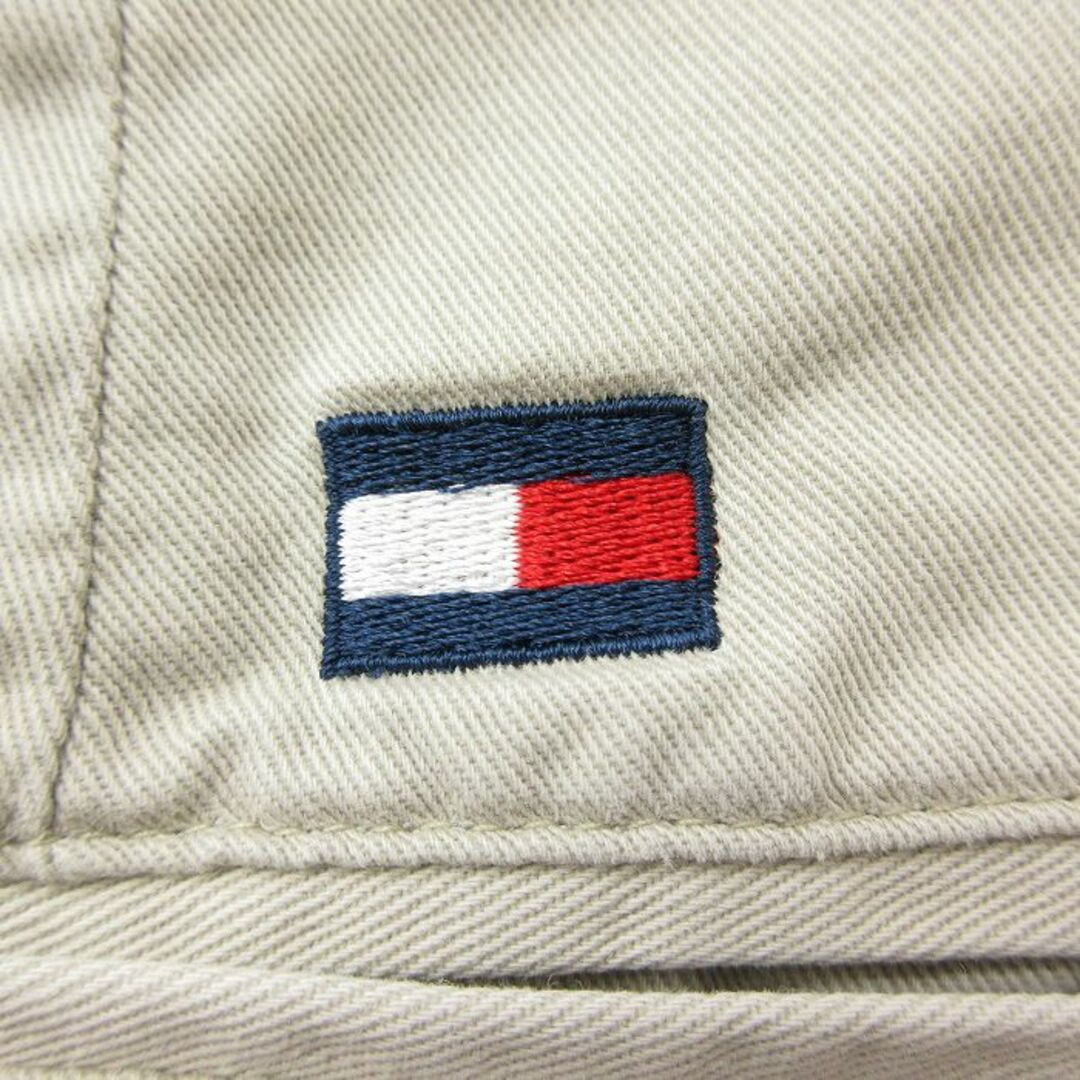 TOMMY HILFIGER(トミーヒルフィガー)のW30★古着 トミーヒルフィガー TOMMY HILFIGER ショート ブランド パンツ ショーツ メンズ ワンポイントロゴ コットン 薄ベージュ カーキ 21jul16 中古 ボトムス 短パン ショーパン メンズのパンツ(ワークパンツ/カーゴパンツ)の商品写真