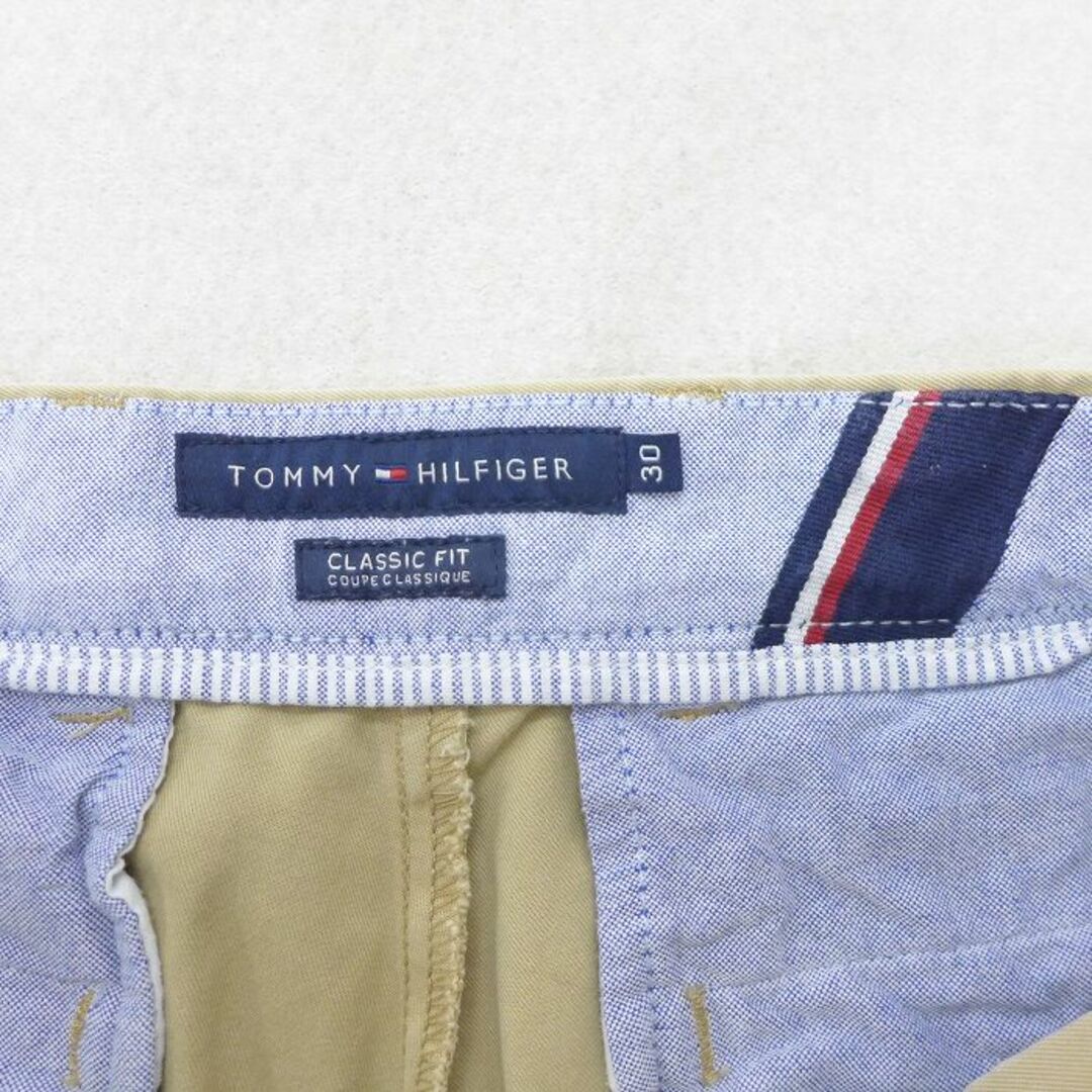 TOMMY HILFIGER(トミーヒルフィガー)のW31★古着 トミーヒルフィガー TOMMY HILFIGER ブランド ショート チノ パンツ チノパン ショーツ メンズ ワンポイントロゴ コットン ベージュ カーキ 21jul19 中古 ボトムス 短パン ショーパン メンズのパンツ(ワークパンツ/カーゴパンツ)の商品写真