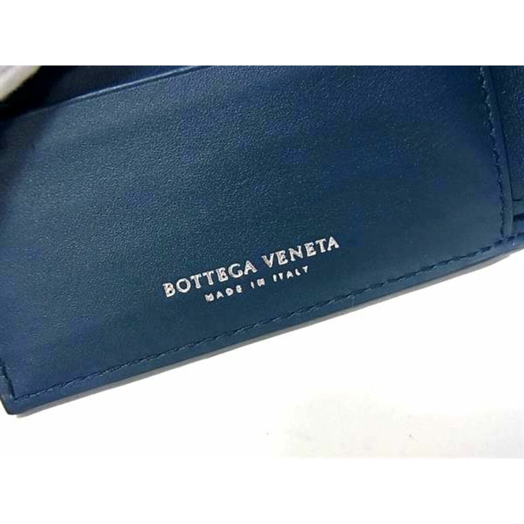 Bottega Veneta(ボッテガヴェネタ)の■新品■未使用■ BOTTEGA VENETA ボッテガヴェネタ イントレチャート レザー 二つ折り 財布 ウォレット 札入れ メンズ ブルー系 AY1108  メンズのファッション小物(折り財布)の商品写真