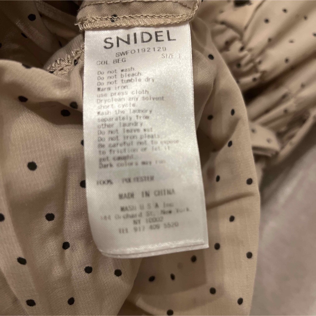 SNIDEL(スナイデル)のDOTワンピース レディースのワンピース(ロングワンピース/マキシワンピース)の商品写真