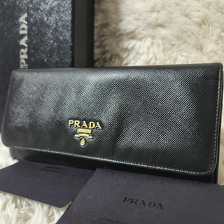 プラダ(PRADA)の付属品完備 PRADA プラダ サフィアーノ レザー 二つ折り 長財布 ブラック(財布)