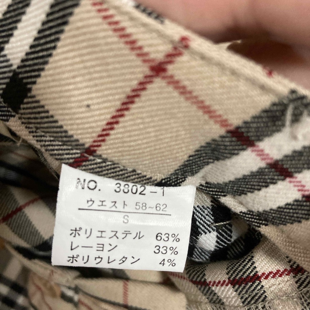 BURBERRY(バーバリー)のBURBERRY  ベージュチェック柄ボトムス Sサイズ レディースのパンツ(カジュアルパンツ)の商品写真