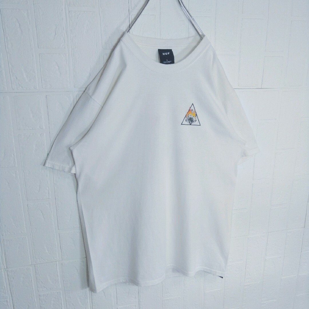 HUF(ハフ)の《HUF/ハフ》HOT DICE ダイス　サイコロ　Tシャツ　トライアングル メンズのトップス(Tシャツ/カットソー(半袖/袖なし))の商品写真