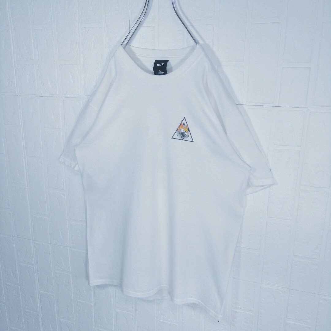 HUF(ハフ)の《HUF/ハフ》HOT DICE ダイス　サイコロ　Tシャツ　トライアングル メンズのトップス(Tシャツ/カットソー(半袖/袖なし))の商品写真