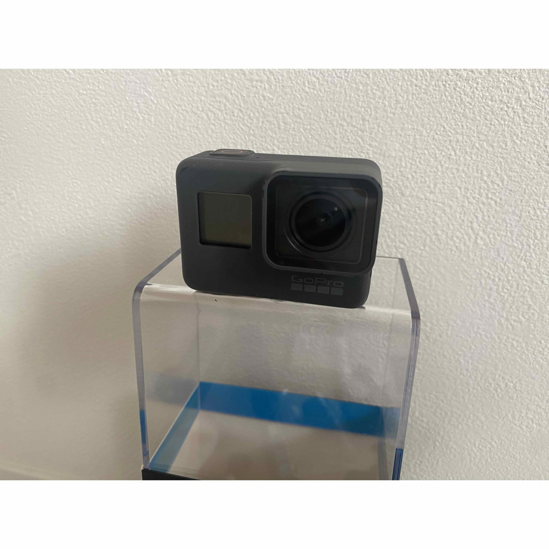 GoPro(ゴープロ)のGoPro HERO5 本体+付属品セット スマホ/家電/カメラのカメラ(コンパクトデジタルカメラ)の商品写真