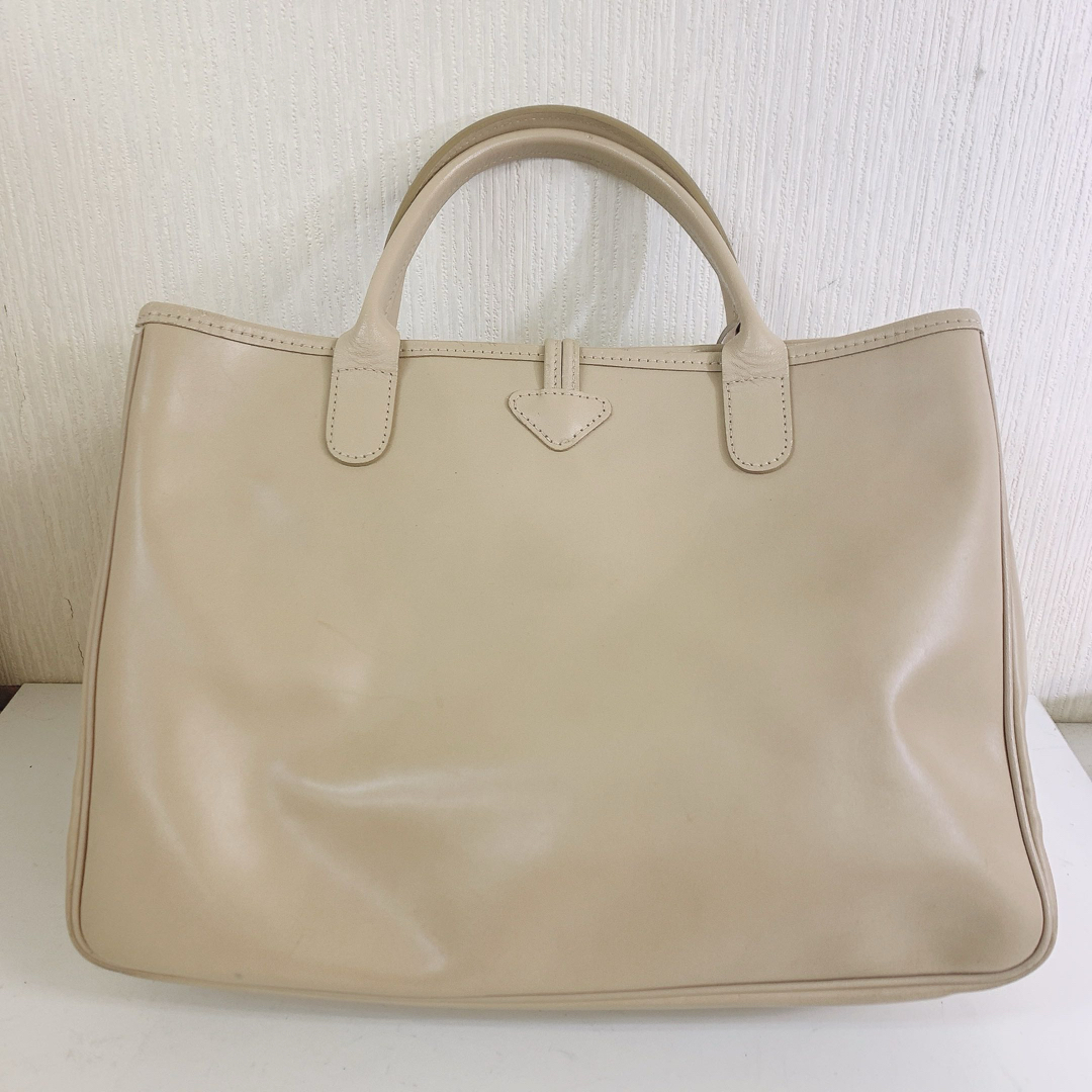 LONGCHAMP(ロンシャン)のＬ　LONG CHAMP レザーハンドバッグ ゴールド金具 保存袋付き レディースのバッグ(ハンドバッグ)の商品写真